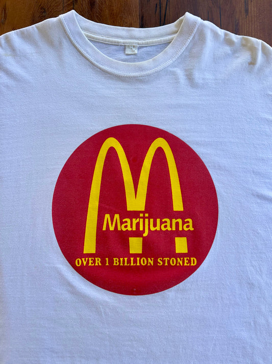 Vintage Marijuana “Over 1 Billion Stoned” McDonalds Parody T-Shirt. Size L/XL