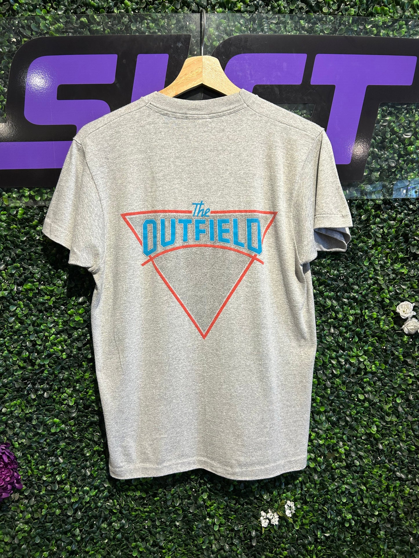 80s The Outfield “Say It Isn’t So” Song Promo T-Shirt. Size Medium