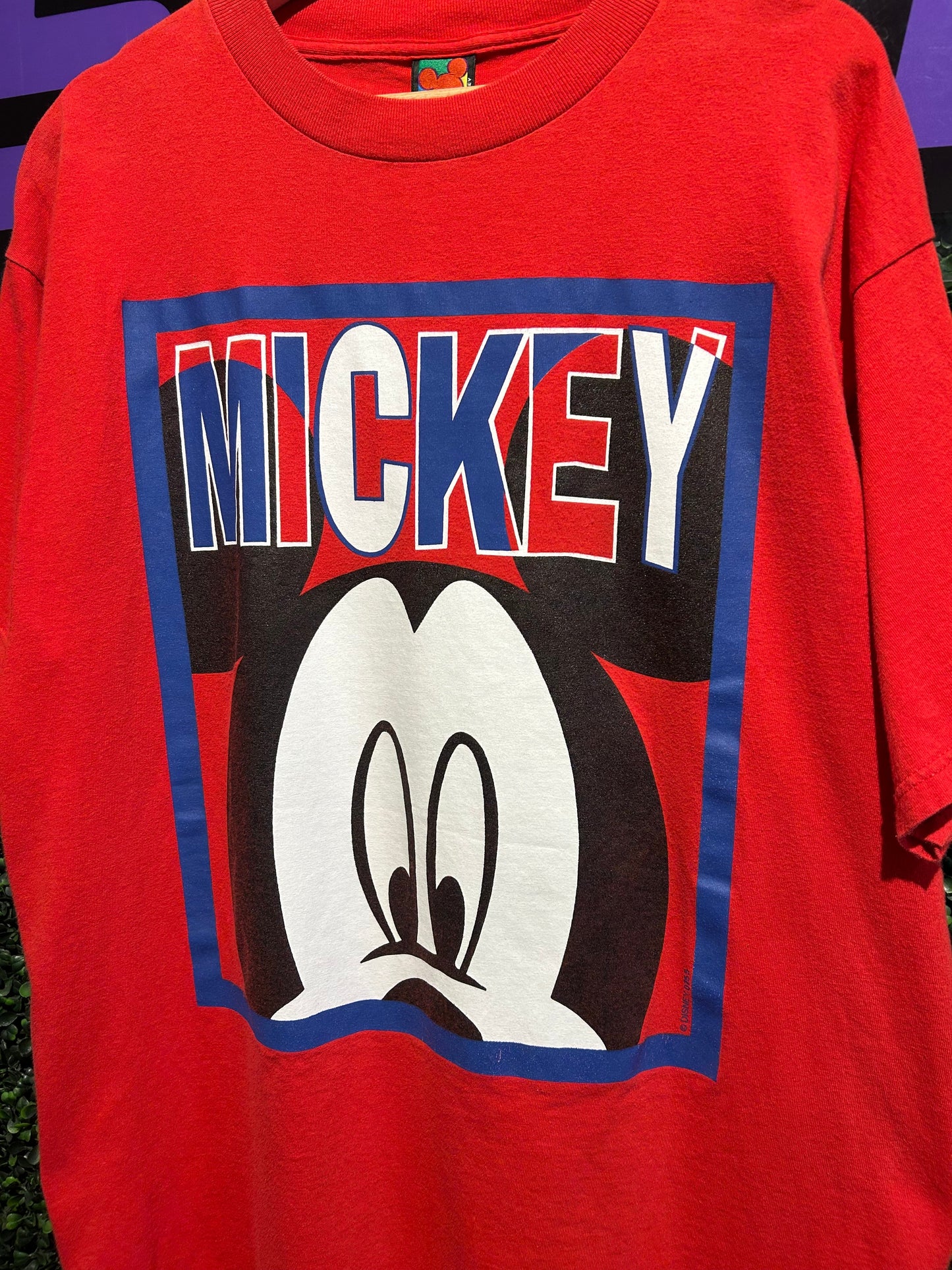 90s Mickey Mouse T-Shirt. Size XL