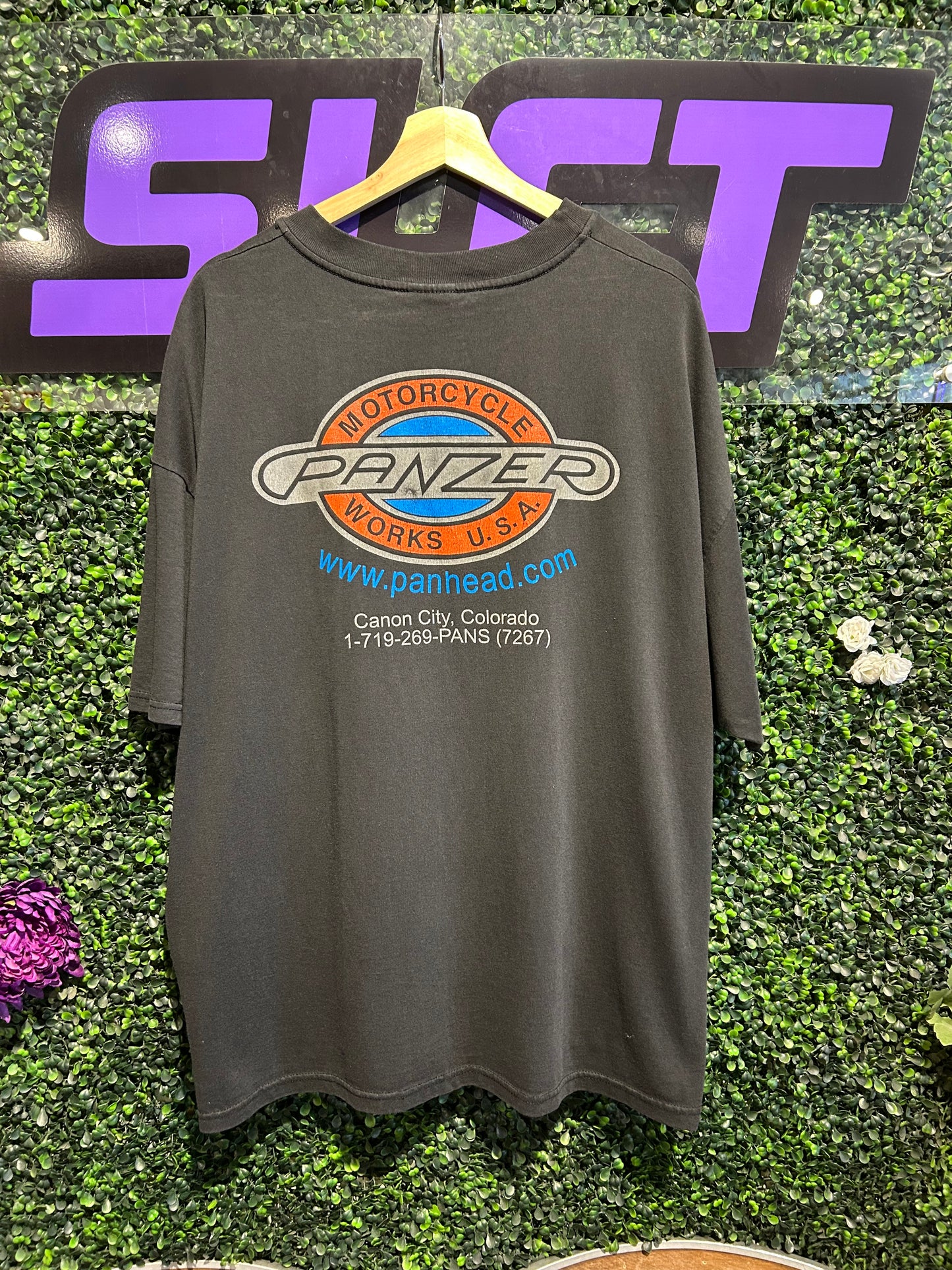 90s Panzer Motorcycles Ain’t No Head Like A Panhead T-Shirt. Size XXL