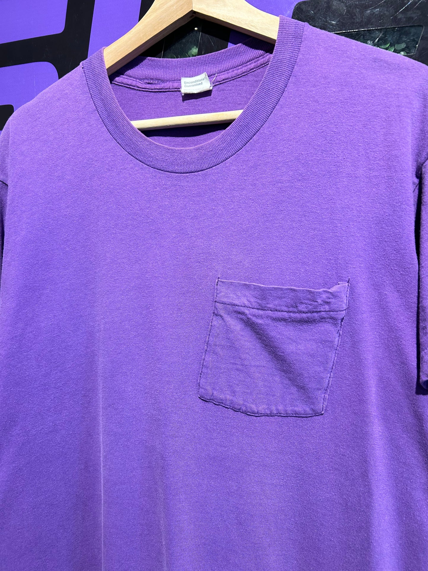 80s Blank Pocket T-Shirt. Size M/L