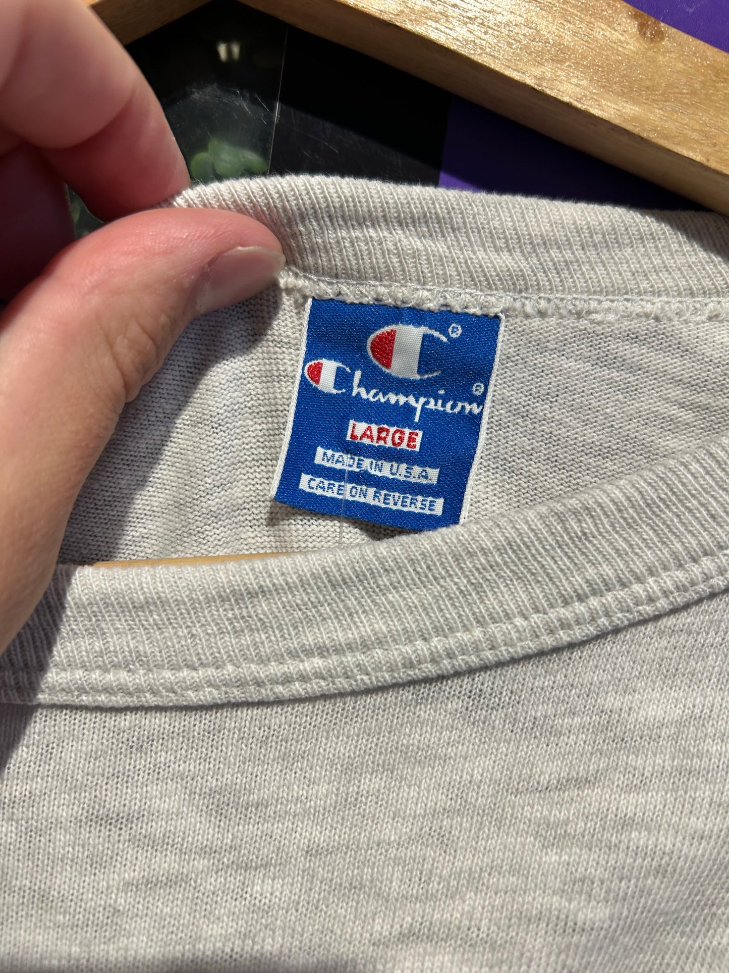 90s Champion LS Shirt. Size Large