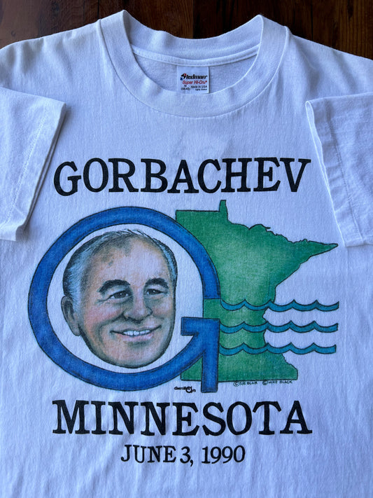 1990 Mikhail Gorbachev Minnesota T-Shirt. Size S/M