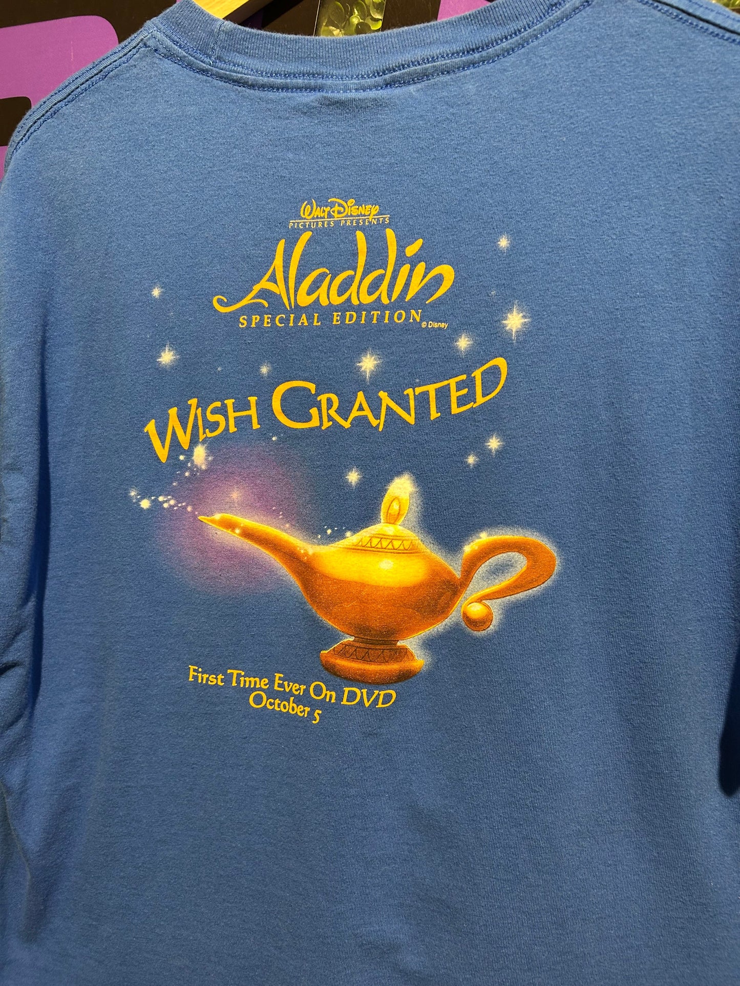 Vintage Aladdin Special Edition DVD Release T-Shirt. Size Large
