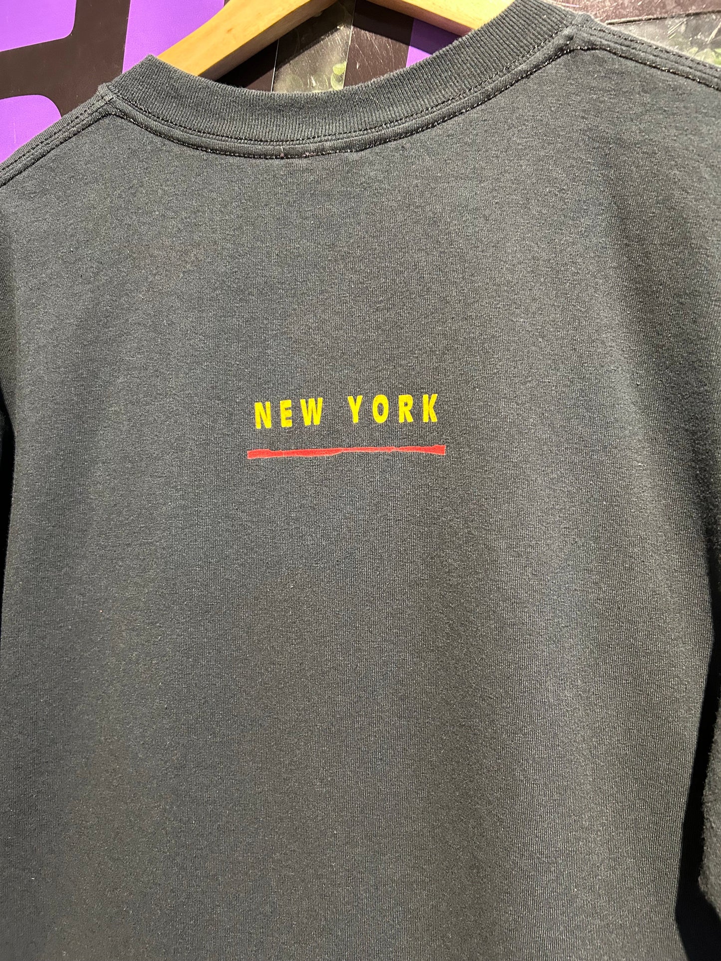 00s Lion King Broadway Musical New York T-Shirt. Size Large