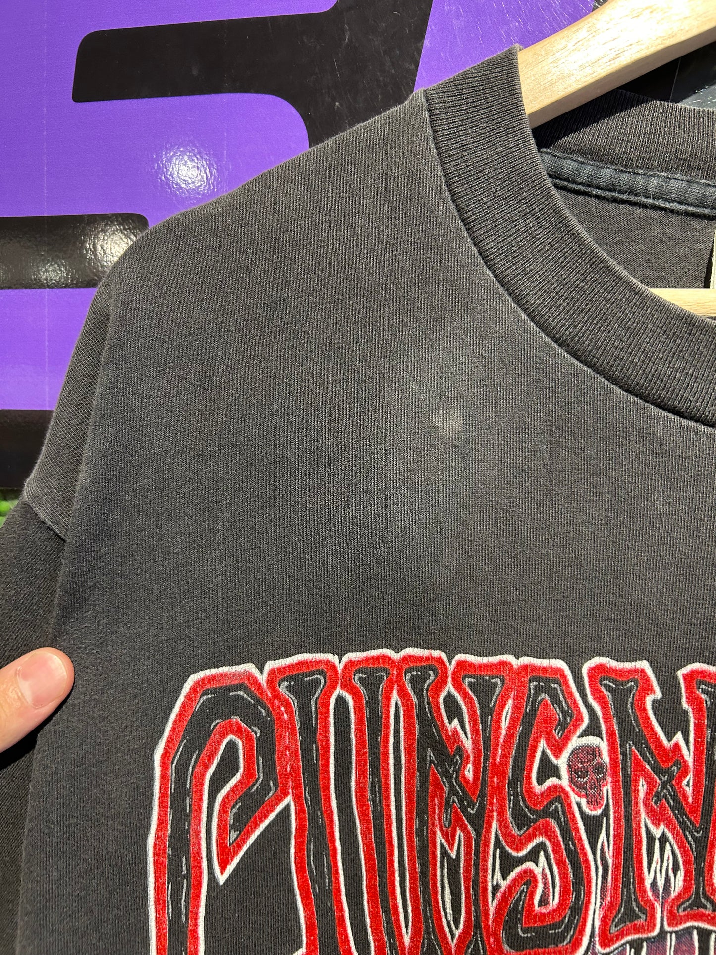 1992 Guns N’ Roses Use Your Illusion Tour T-Shirt. Size Large
