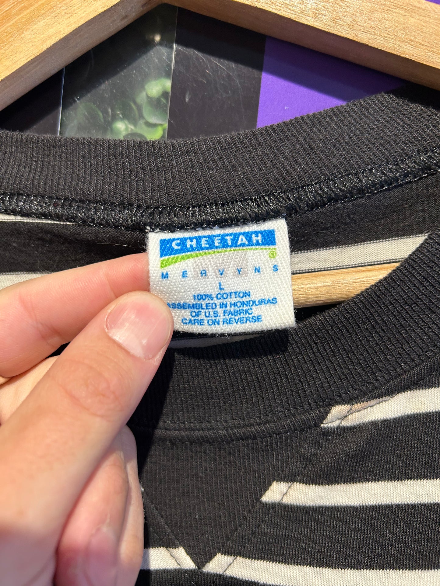 Vintage Striped Pocket T-Shirt. Size Large