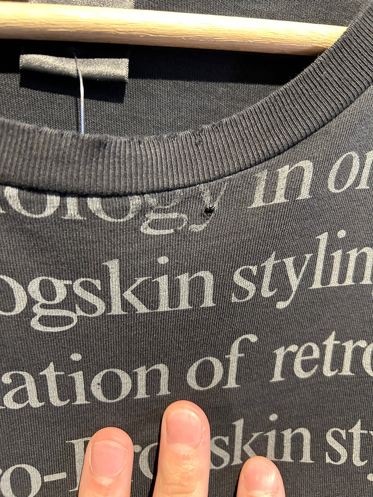 Vintage Oakley Frogskin AOP T-Shirt. Size Large