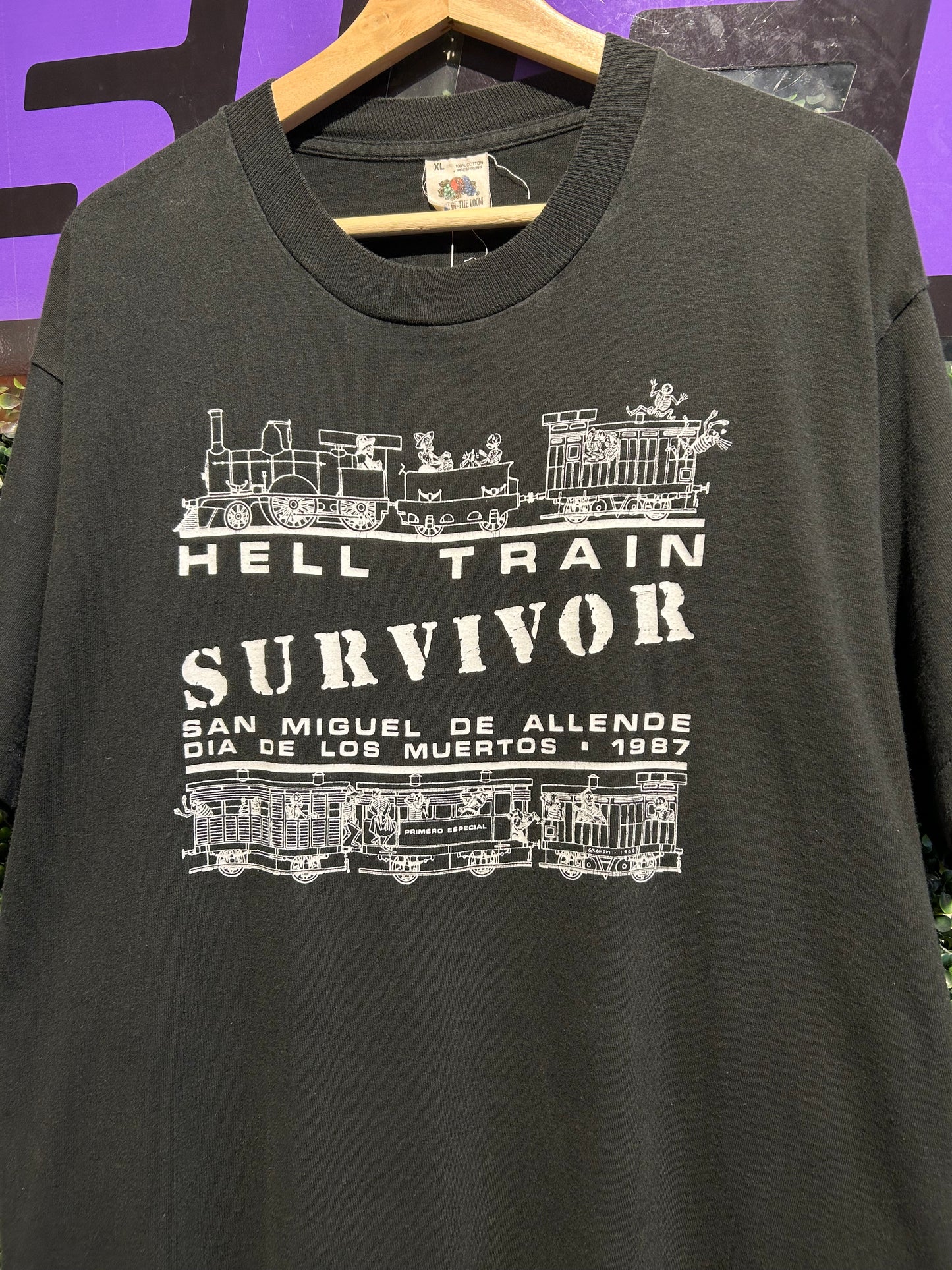 1988 Hell Train Survivor Mexico Day Of The Dead T-Shirt. Size XL