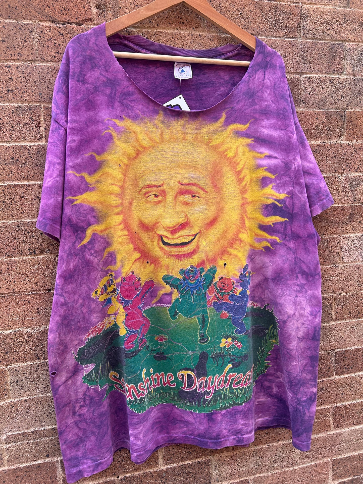 90s Grateful Dead Sunshine Daydream Tie-Dye T-Shirt. Size XL