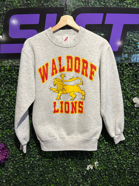 90s Waldorf Lions Crewneck. Size Small