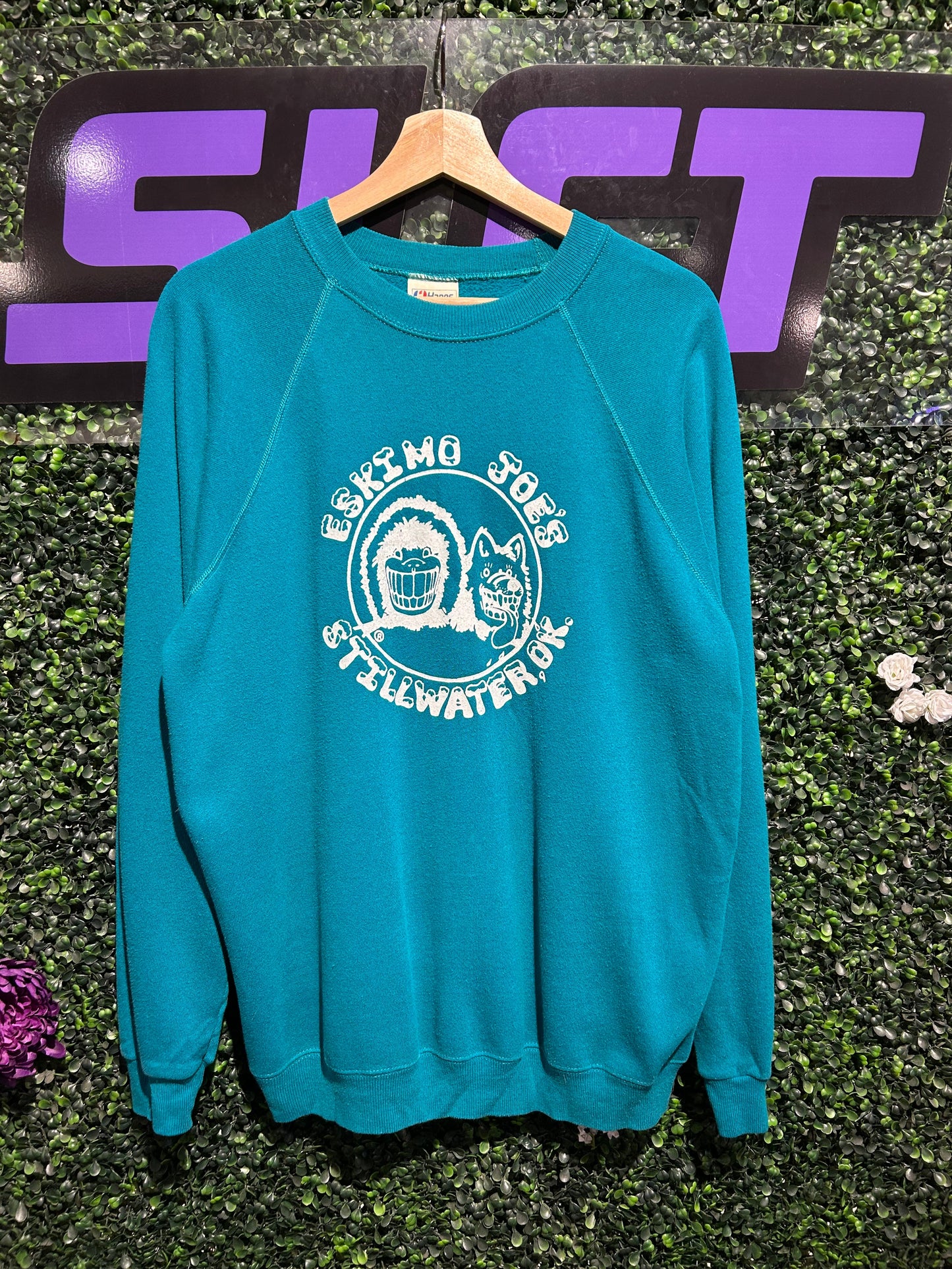 80s Eskimo Joe’s Stillwater Oklahoma Crewneck. Size Large