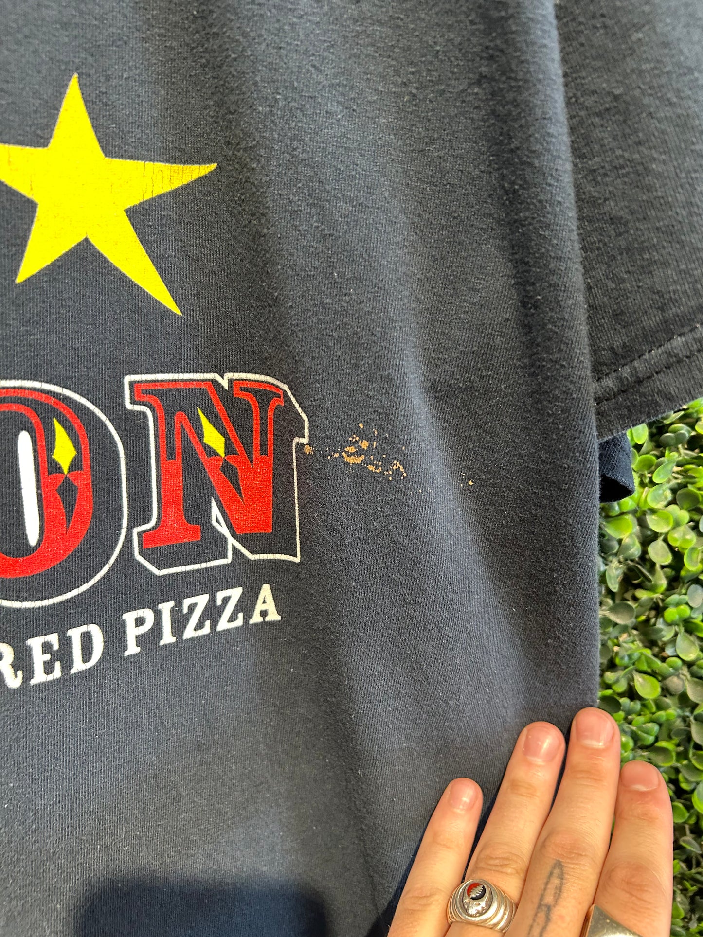 00s Rockin’ Pig Saloon T-Shirt. Size XL/XXL