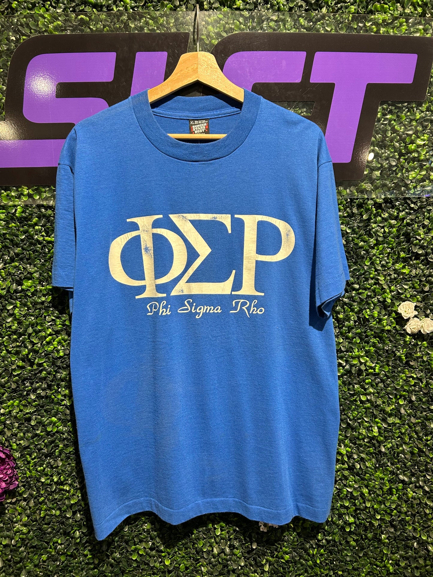 90s Phi Sigma Rho T-Shirt. Size L/XL