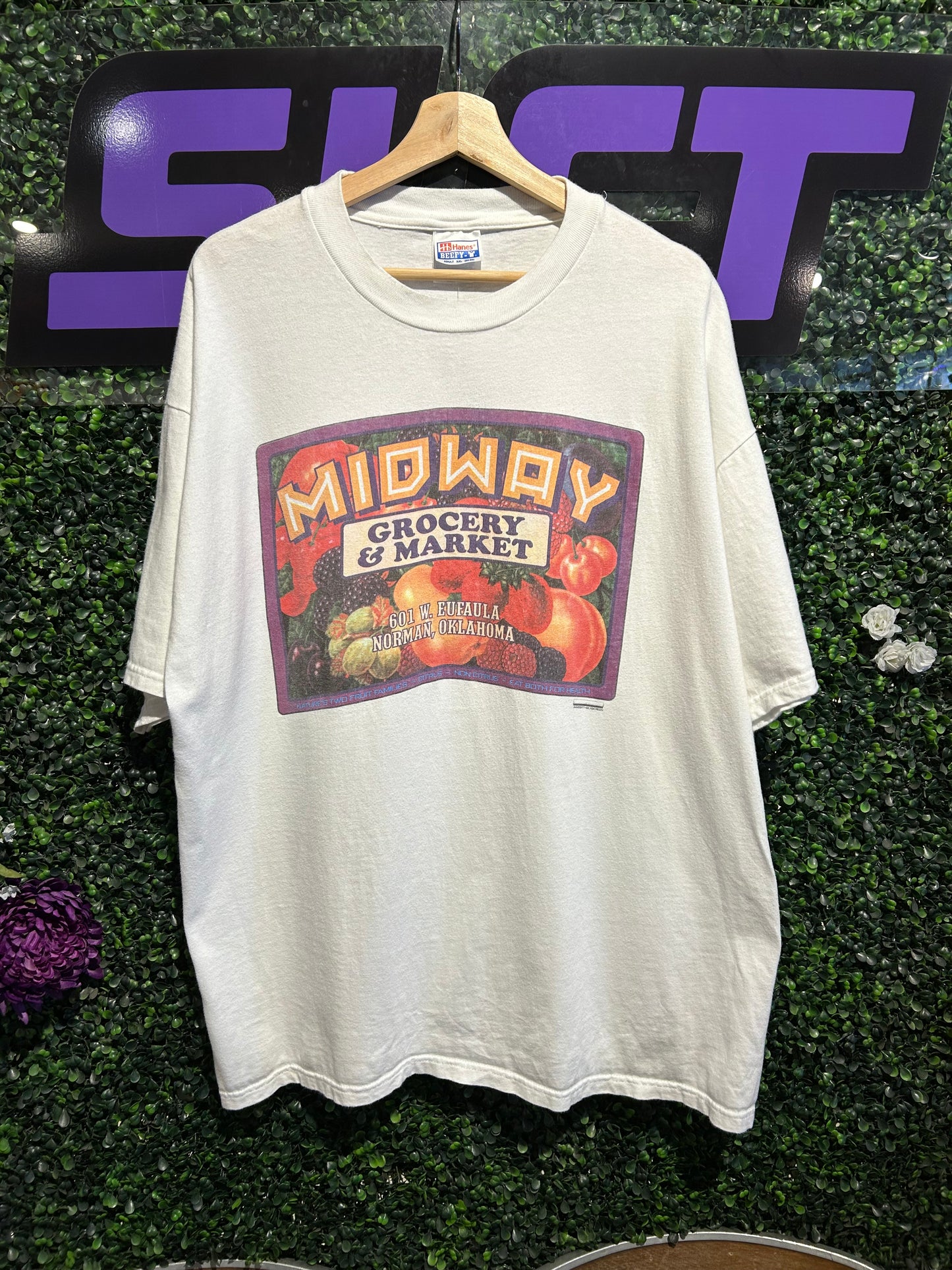 90s Midway Grocery & Market T-Shirt. Size XXL