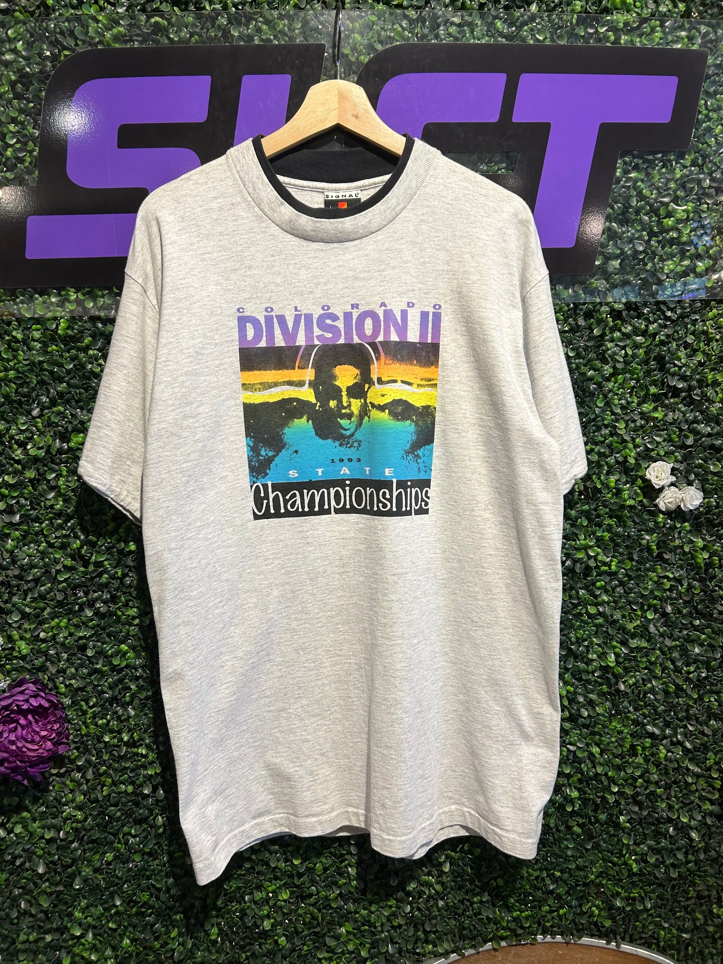 1993 Colorado Division 2 Swimming State Championship T-Shirt. Size Large