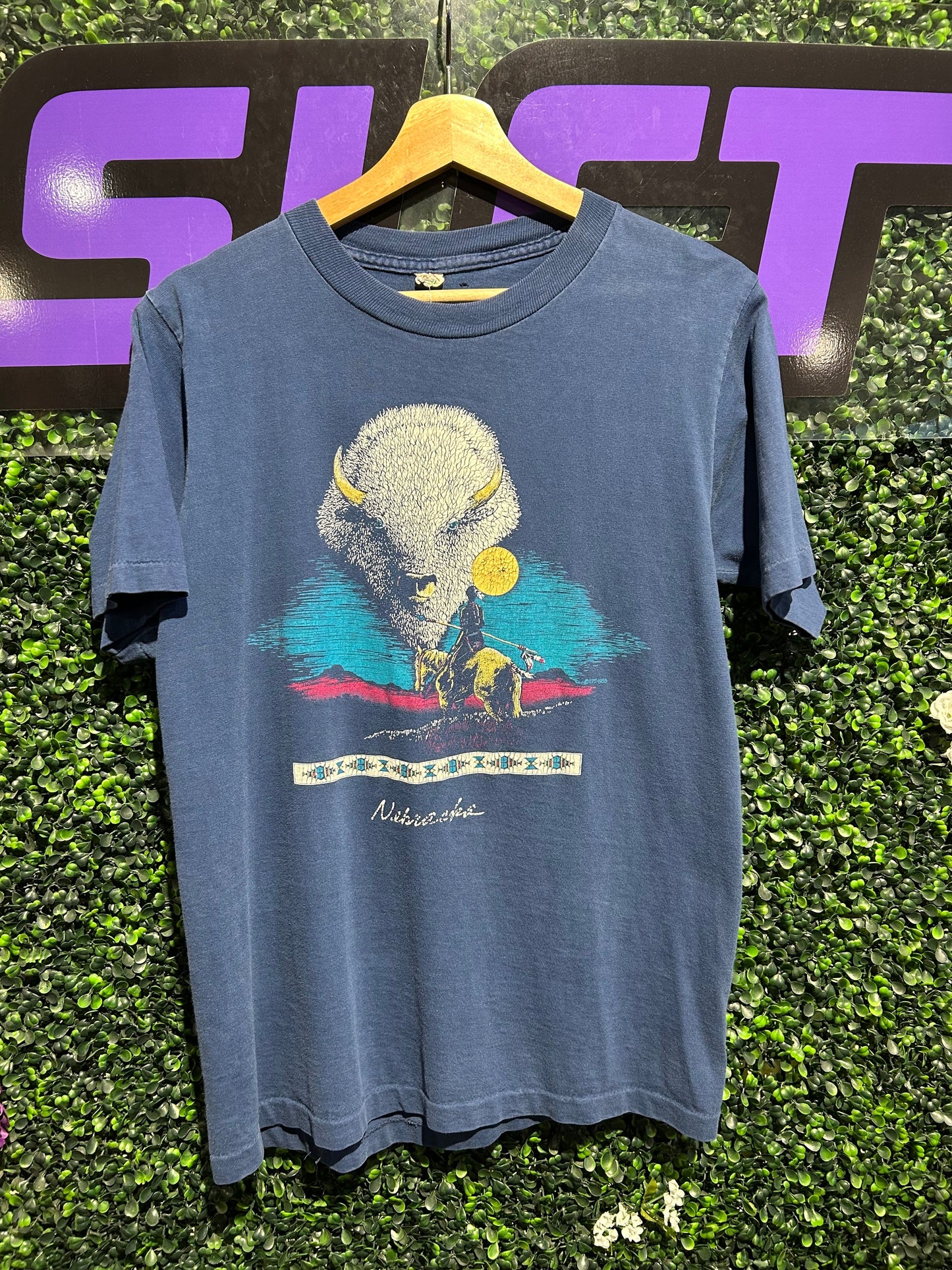 1988 Nebraska Buffalo T-Shirt. Size M/L