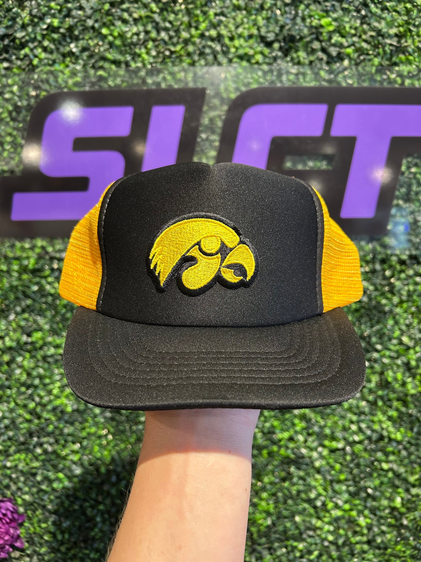 Vintage Iowa Hawkeyes Trucker Hat