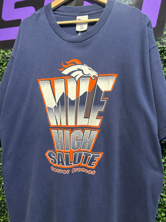 90s Denver Broncos Mile High Salute T-Shirt. Size XXL