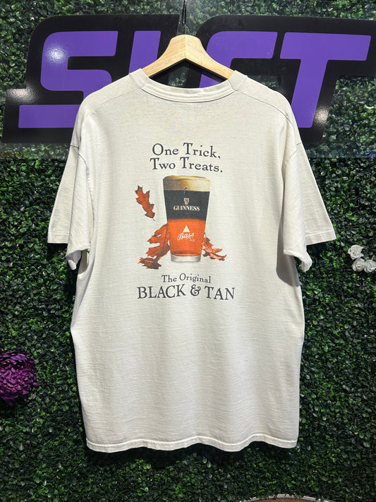 90s Guinness Black & Tan T-Shirt. Size XL