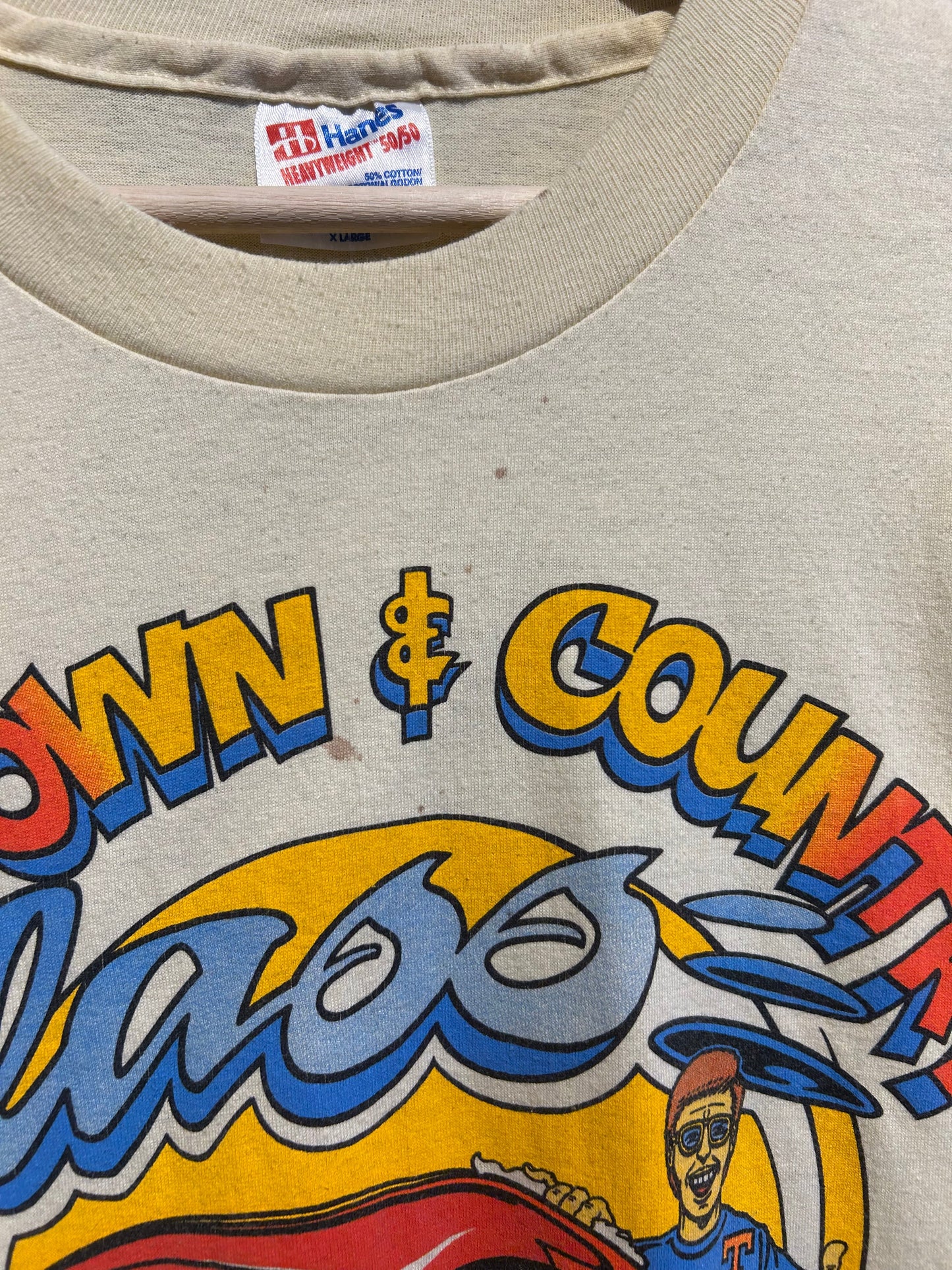 90s Town & Country Glass Car T-Shirt. Size XL