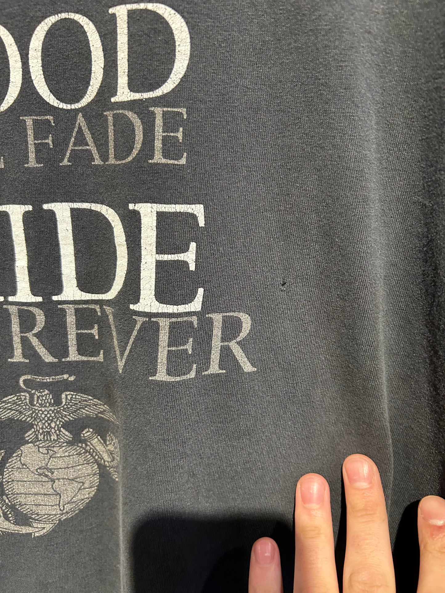 Vintage Wounds Blood Pride Marines T-Shirt. Size L/XL