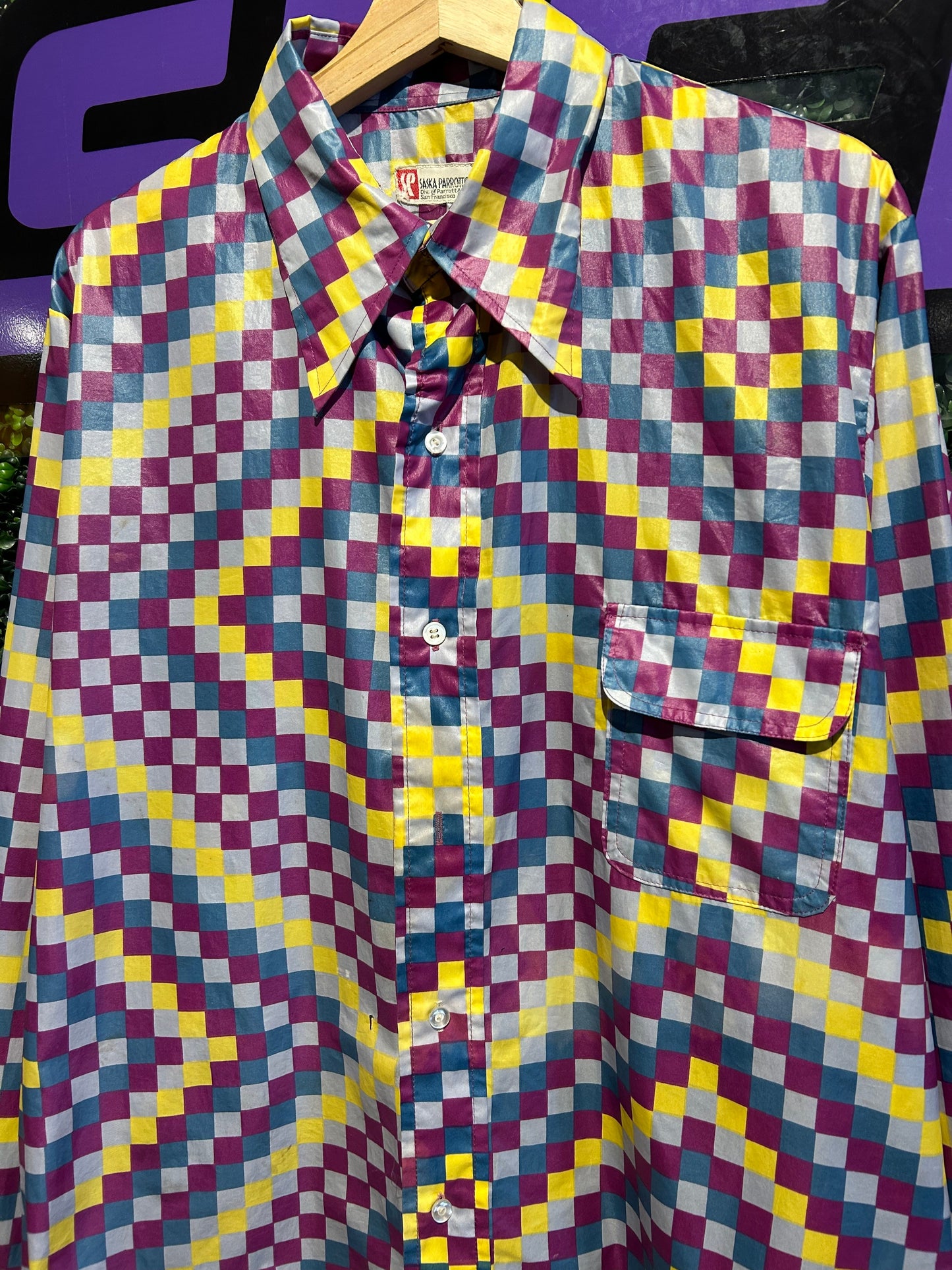 70s Saska Parrott Ski Co. Nylon Button-Up Shirt. L/XL