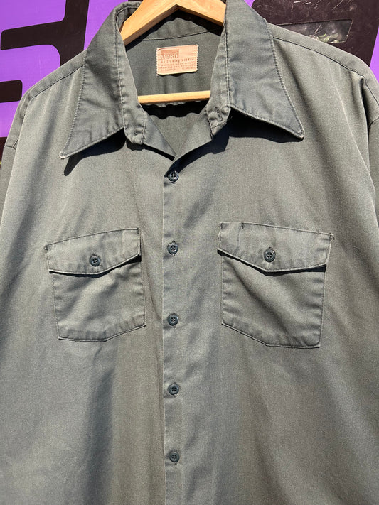 70s Montgomery Ward Work Button-Up Shirt. Size L/XL