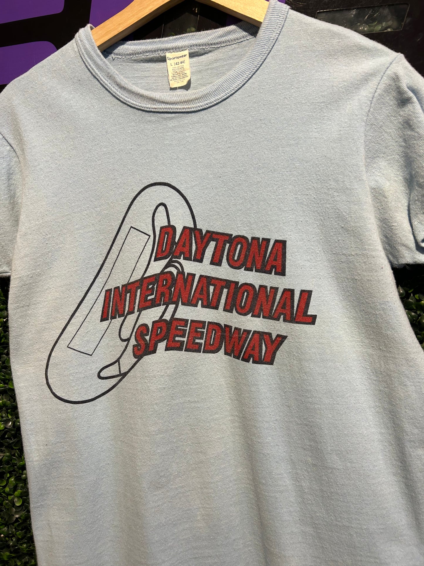 70s Daytona International Speedway T-Shirt. Size Medium