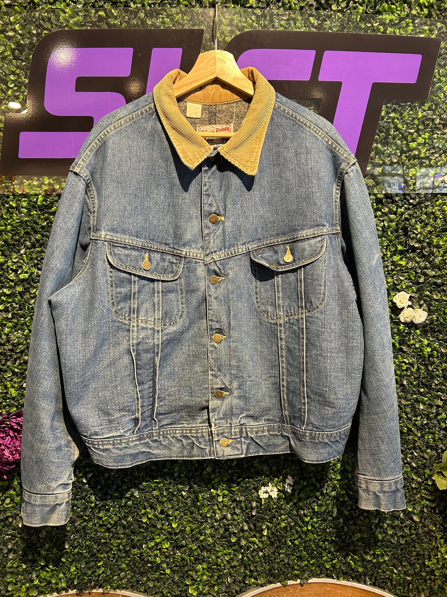 70s Lee Storm Rider Blanked-Lined Union-Made Denim Jacket. Size Large