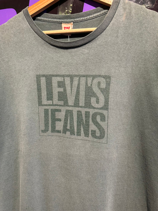 90s Levi’s Jeans T-Shirt. Size Large