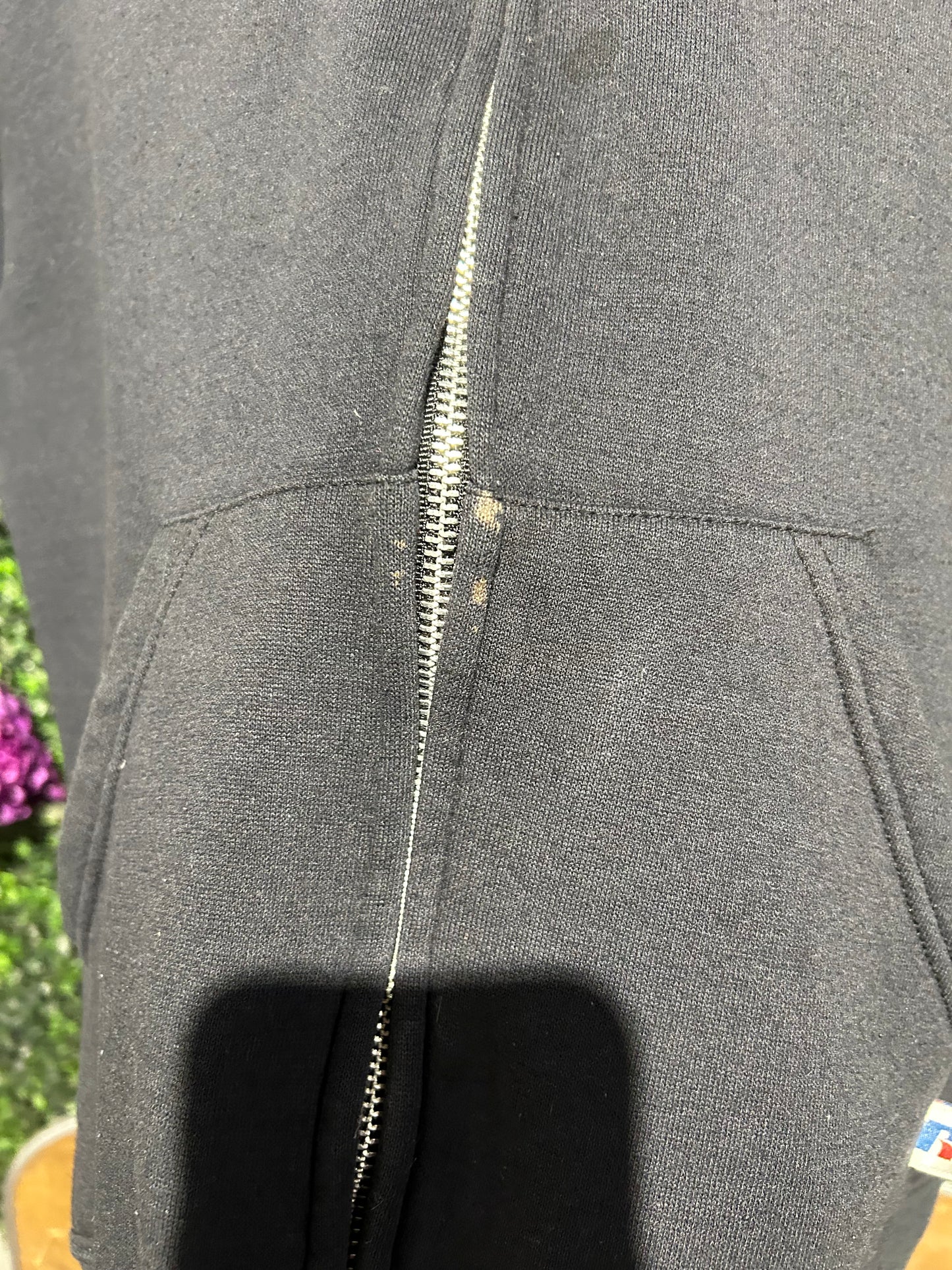 00s Russell Zip-Up Hoodie. Size Large