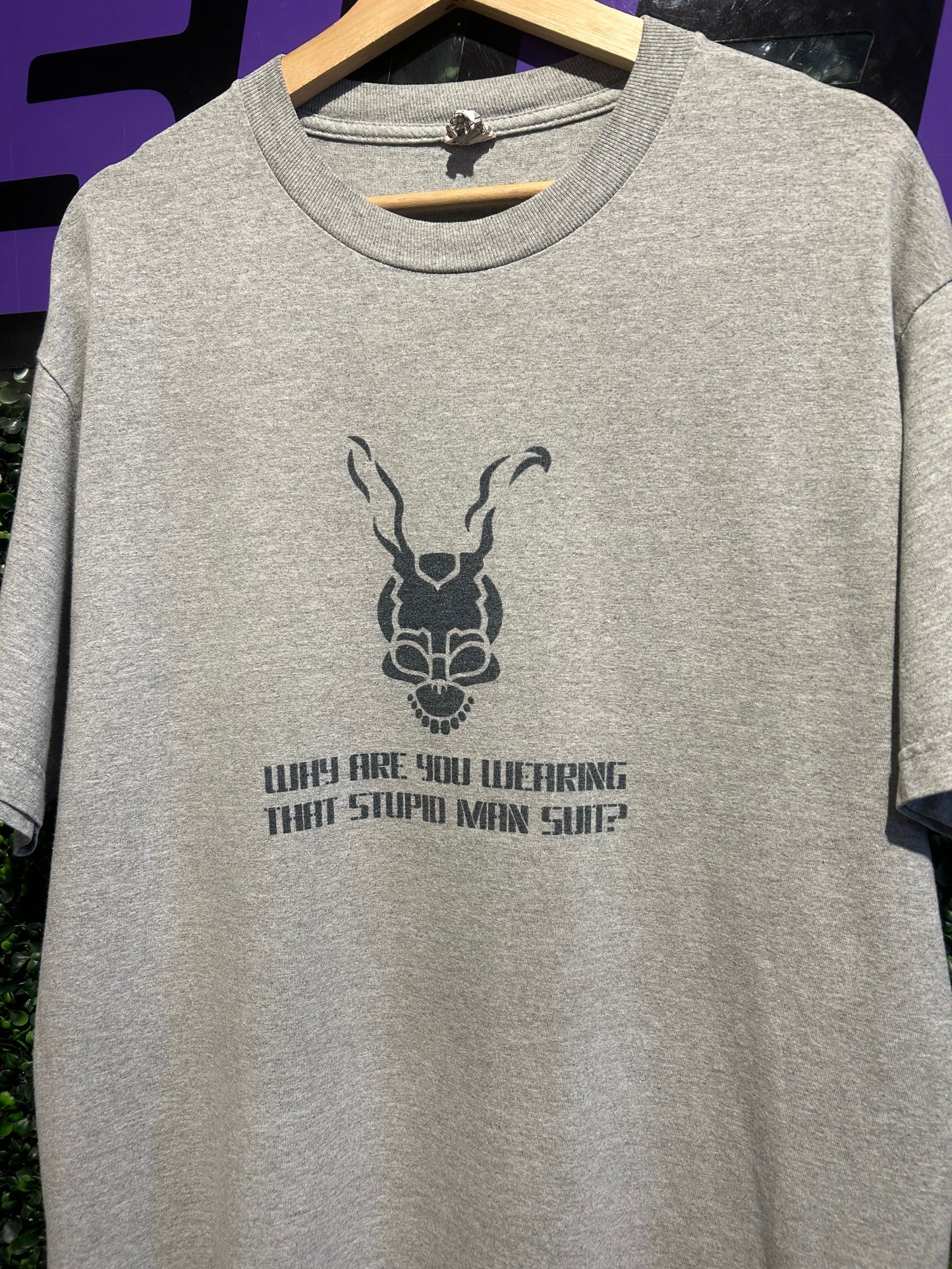 00s Donnie Darko “Why Are You Wearing That Stupid Man Suit?” T-Shirt. Size Large