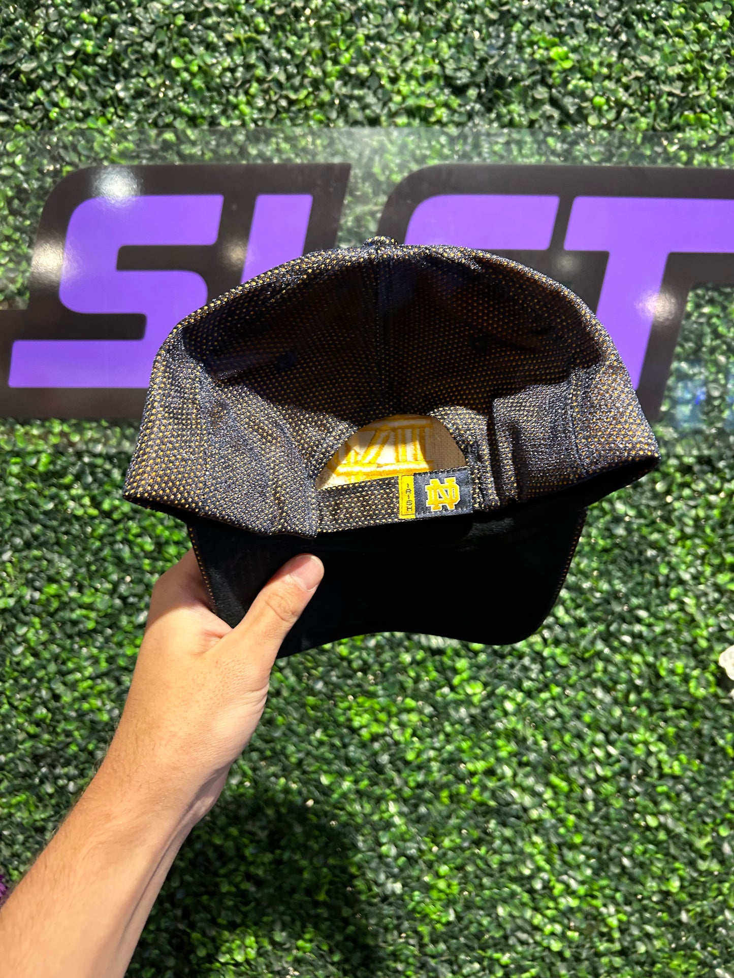 Vintage Notre Dame Irish Mesh Hat