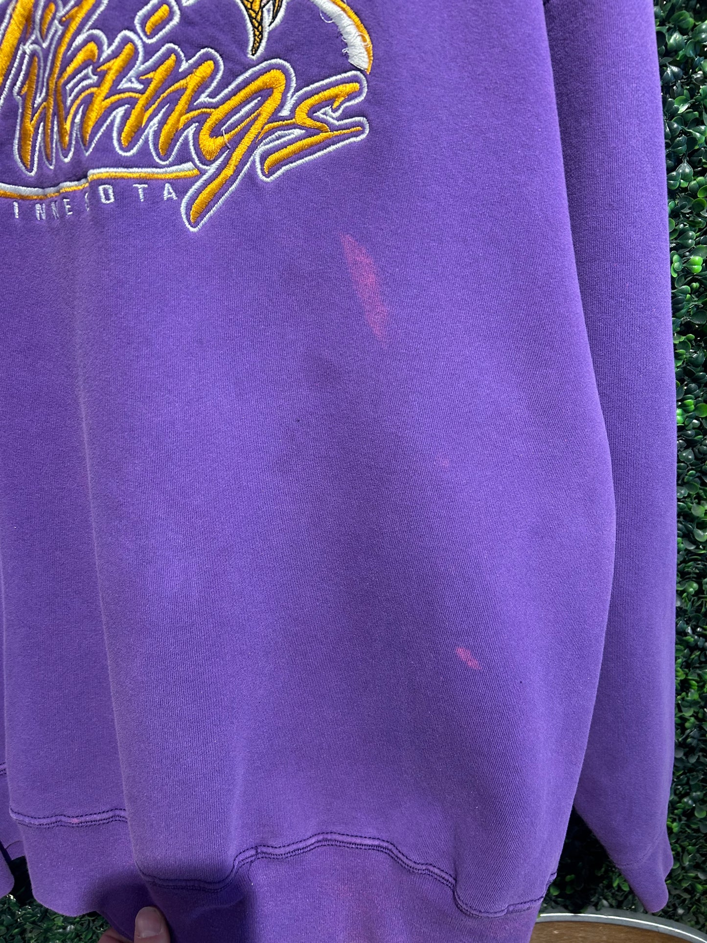 90s Minnesota Vikings Pro Player Embroidered Crewneck. Size XL