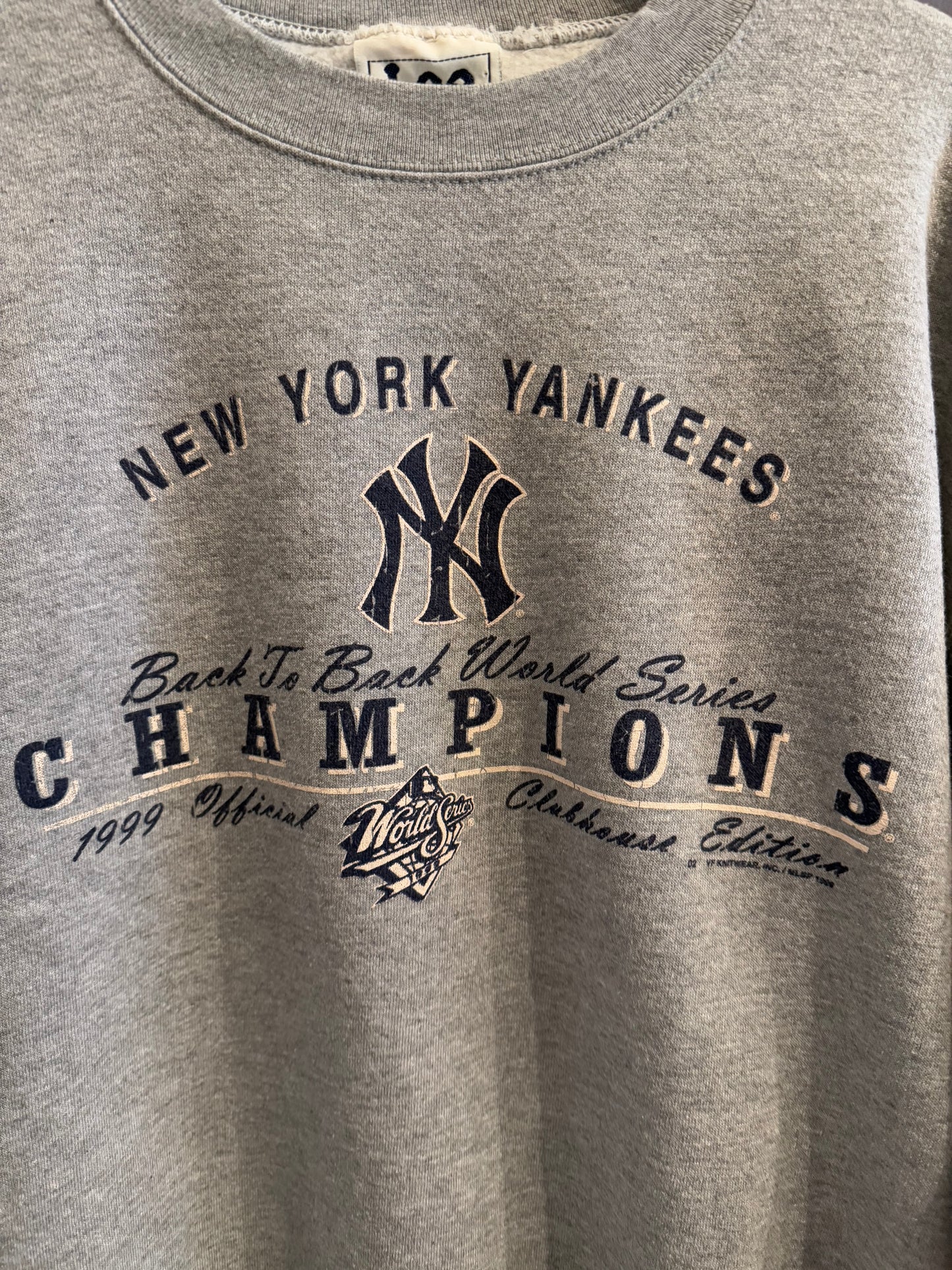 1999 New York Yankees Championship Crewneck Size Large