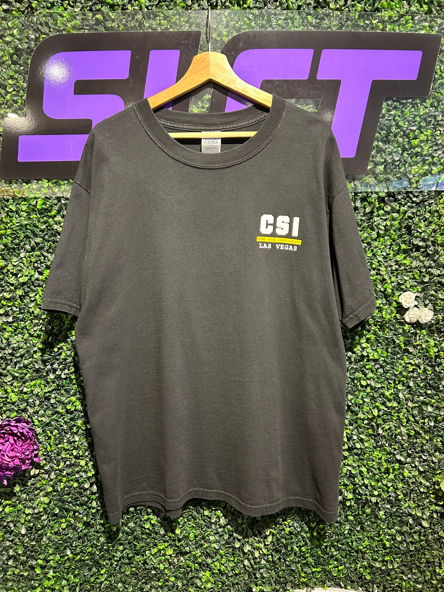 Vintage CSI Las Vegas T-Shirt. Size L/XL