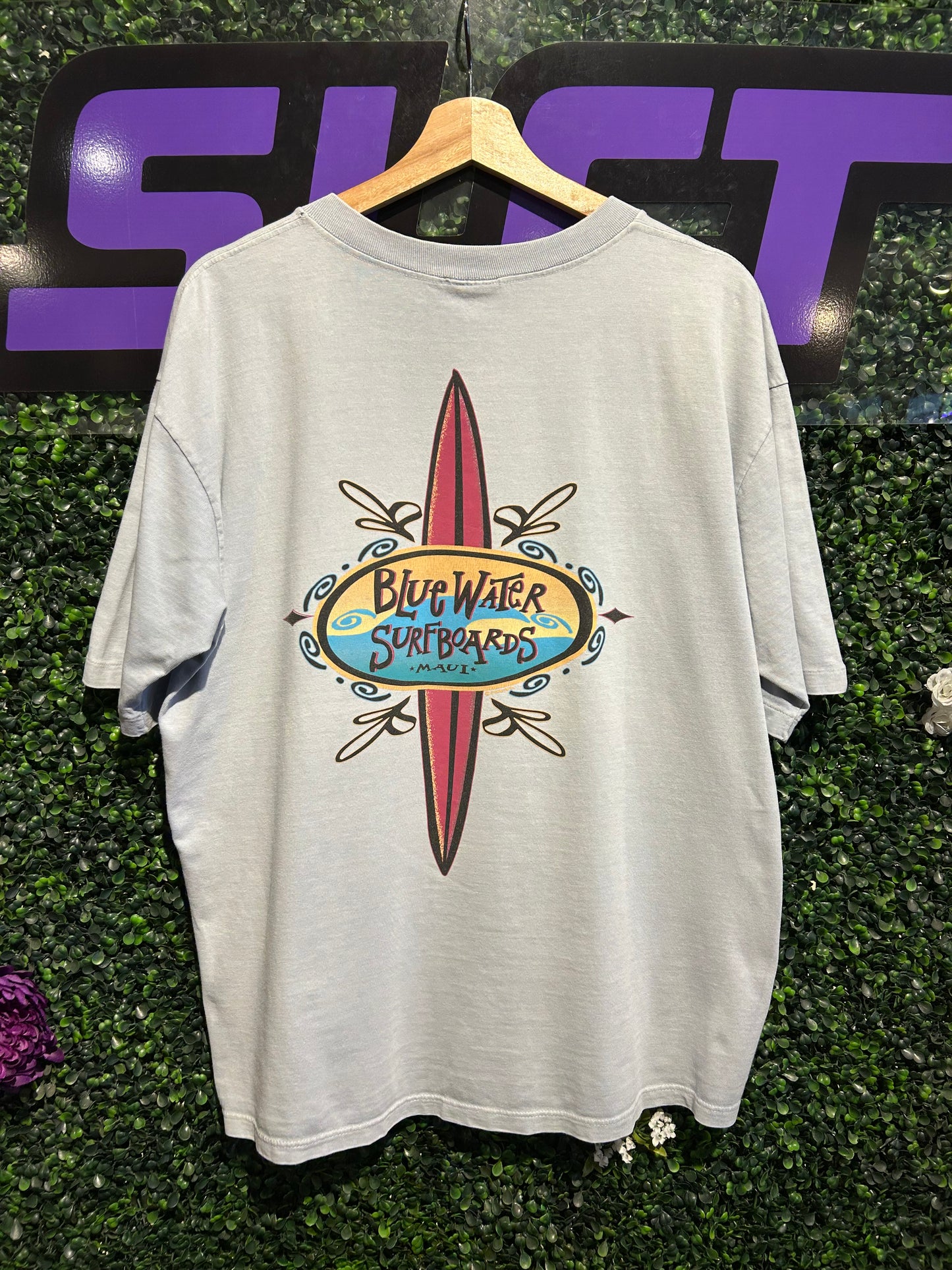 90s Blue Water Surfboards T-Shirt. Size Large