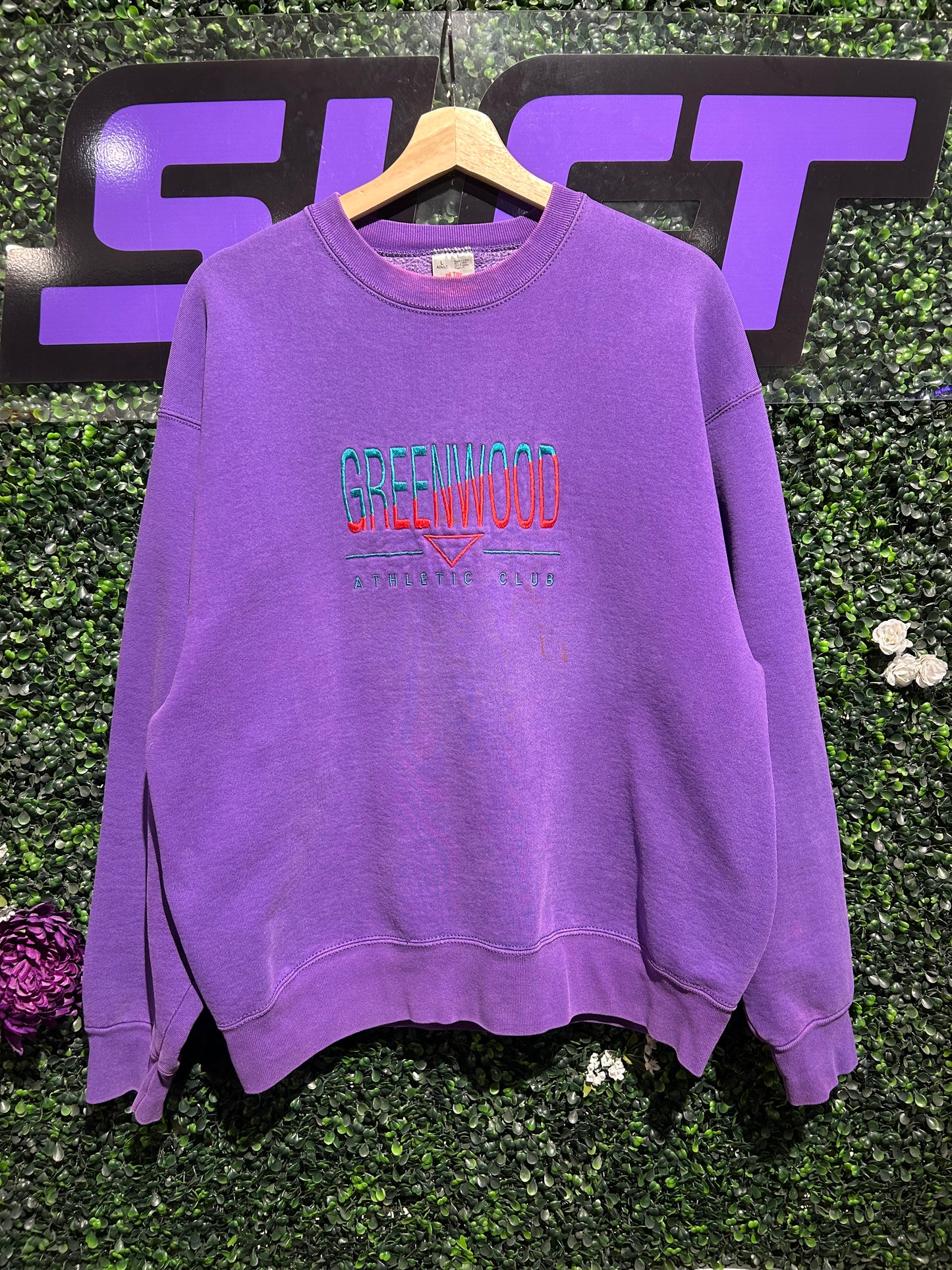 90s Greenwood Athletic Club Crewneck. Size Large