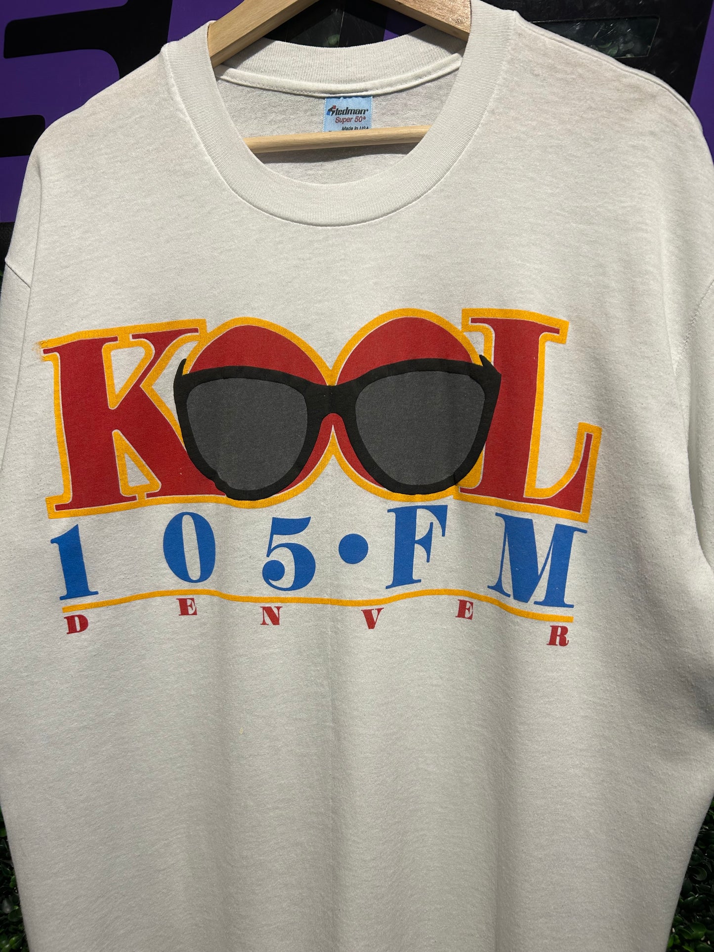 80s KOOL Radio Station Denver T-Shirt. Size L/XL