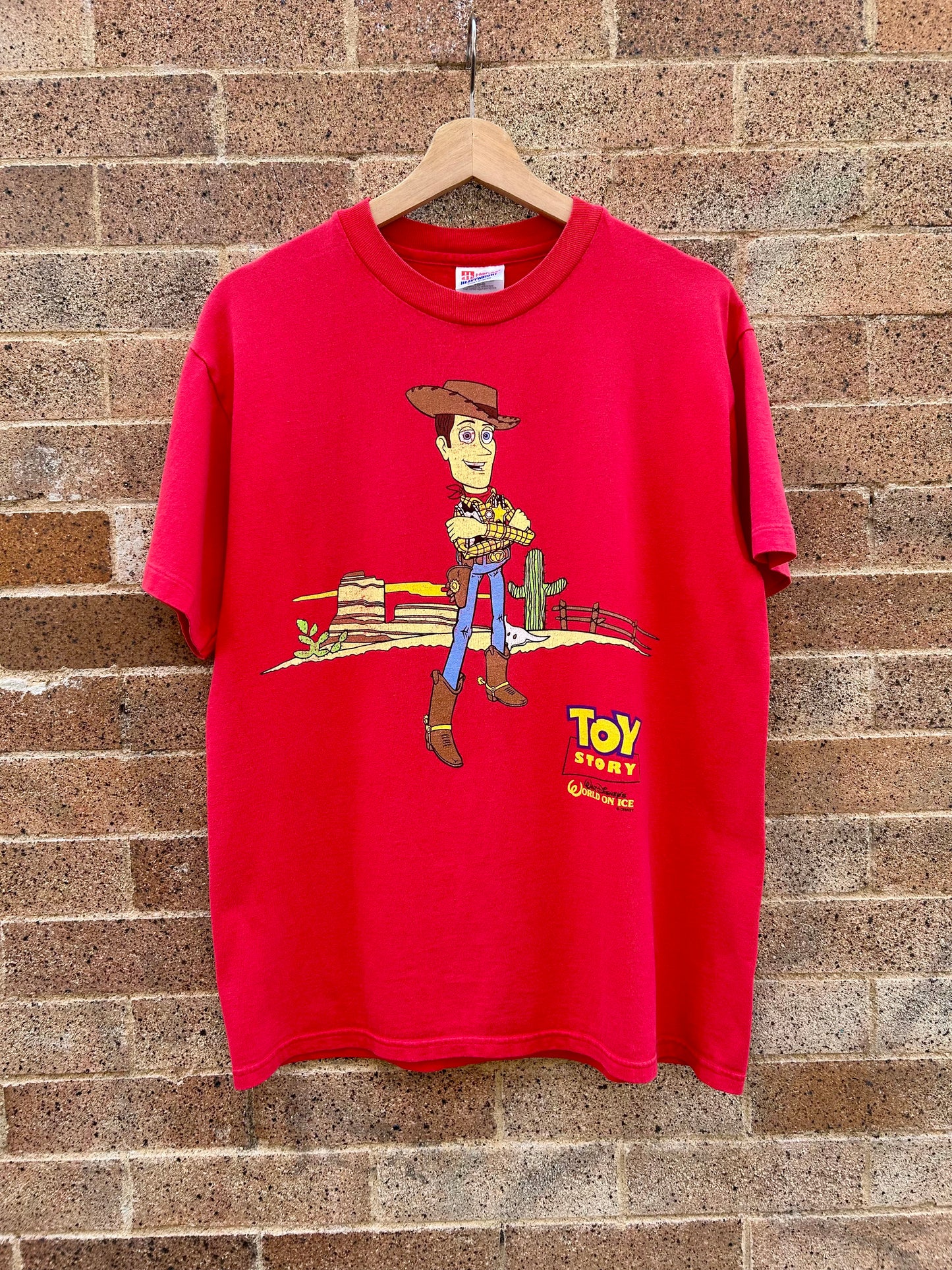 90s Toy Story Woody Disney World On Ice T-Shirt. Size M/L