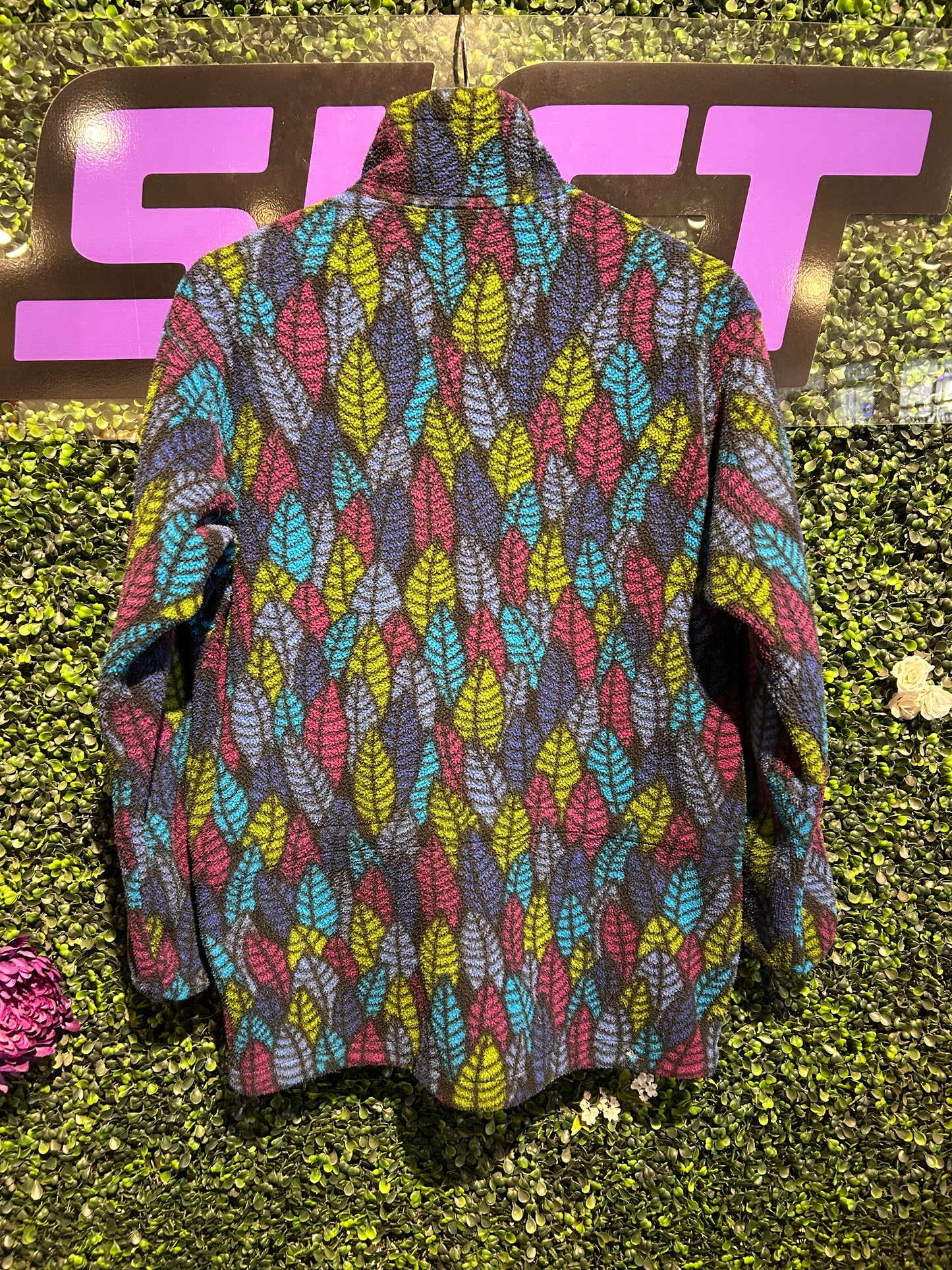 90s Patagonia Half-Zip Patterned Fleece Jacket. Size Medium