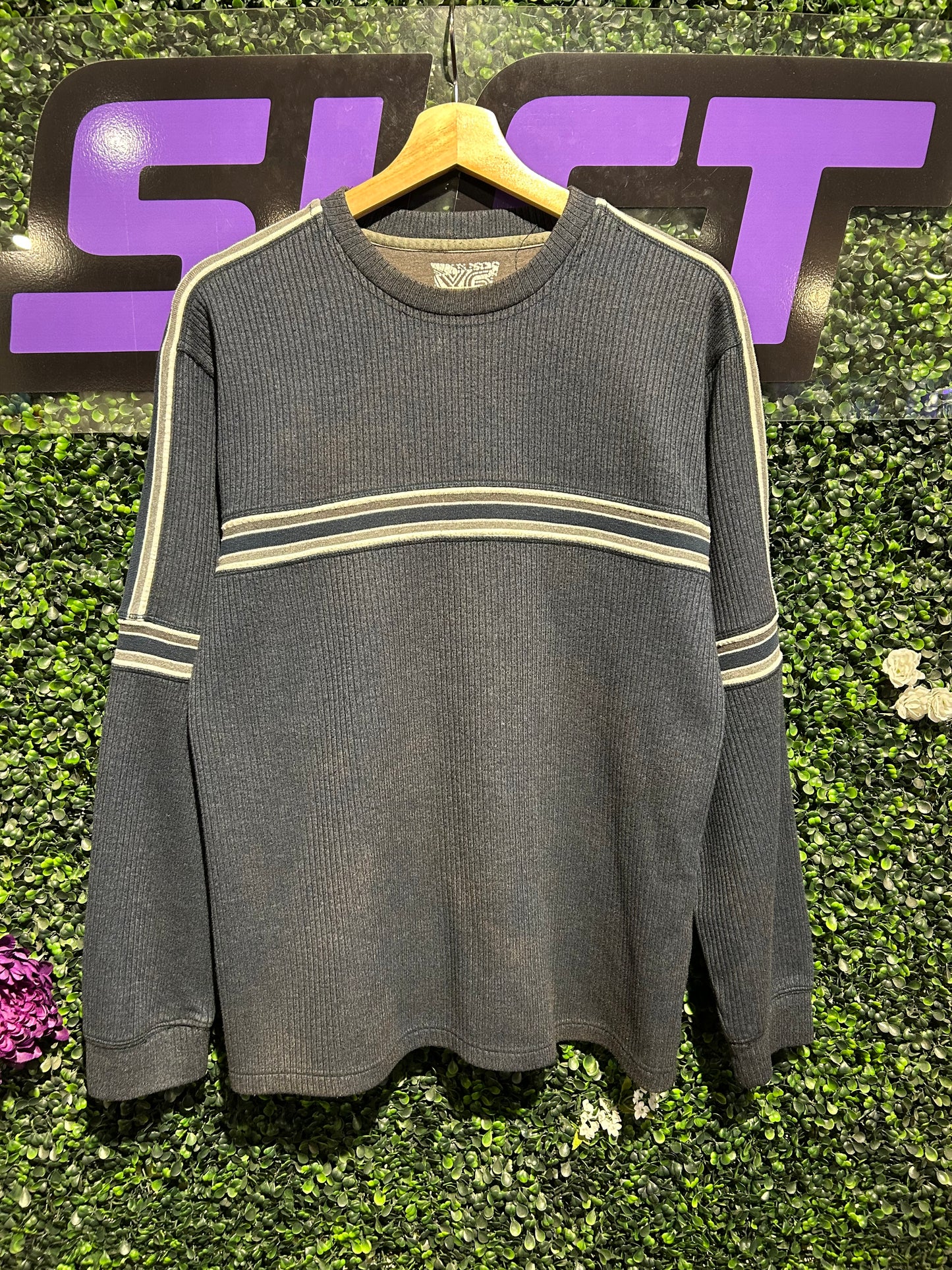 00s Striped LS Thermal Shirt. Size M/L