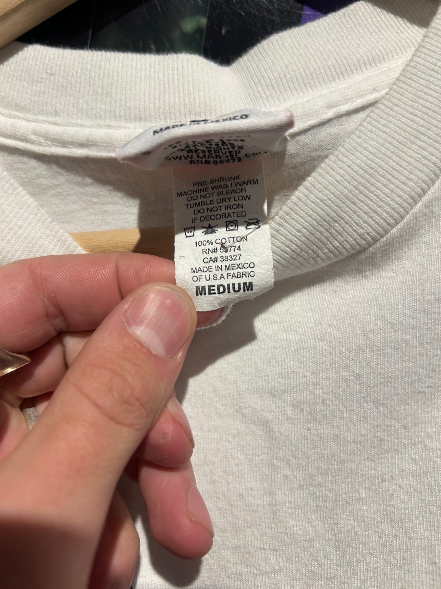 2006 Captain America Marvel Comics T-Shirt. Size Medium