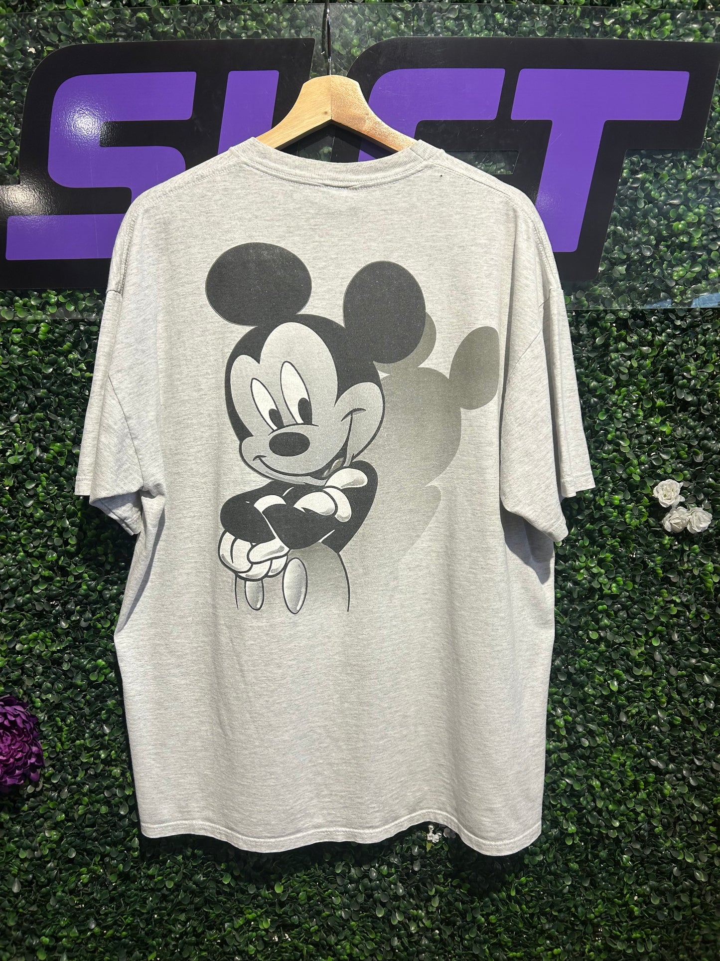 90s Mickey Mouse Colorado T-Shirt. Size XL