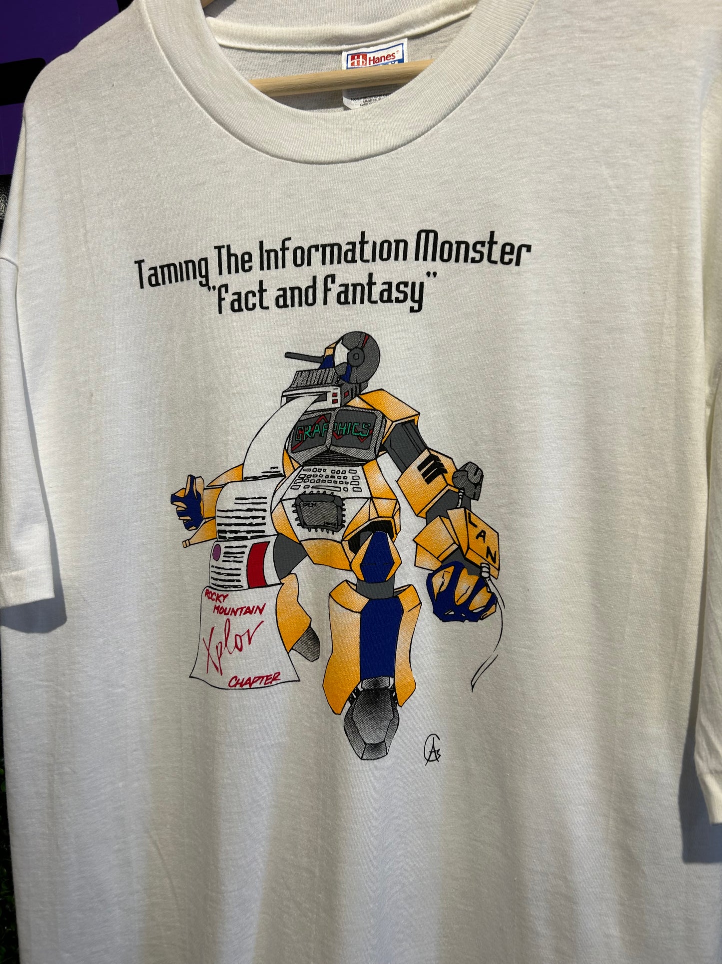 Vintage Information Monster Fact and Fantasy Tech T-Shirt. Size XL