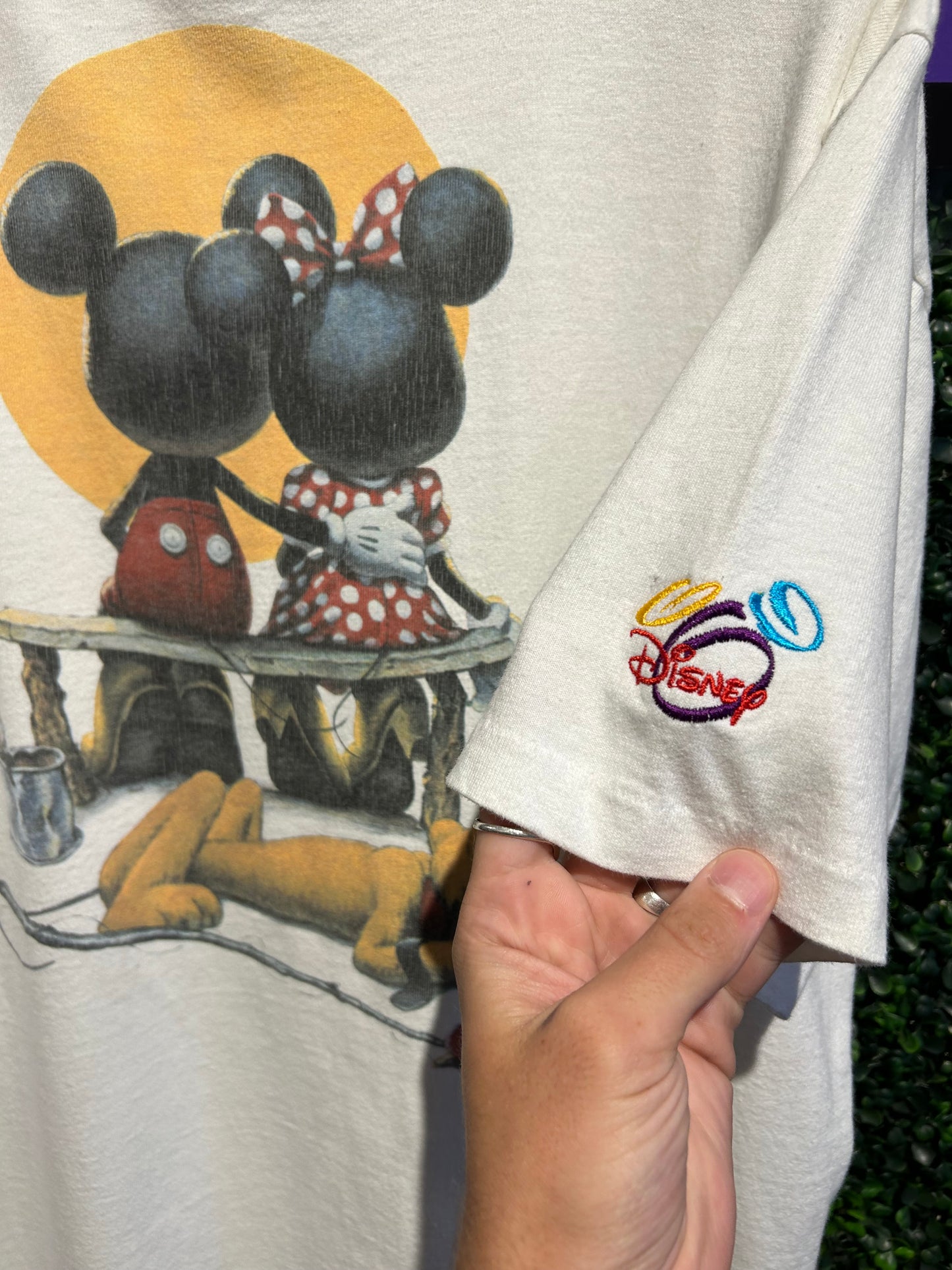 90s The Art Of Disney “Puppy Love” T-Shirt. Size XL