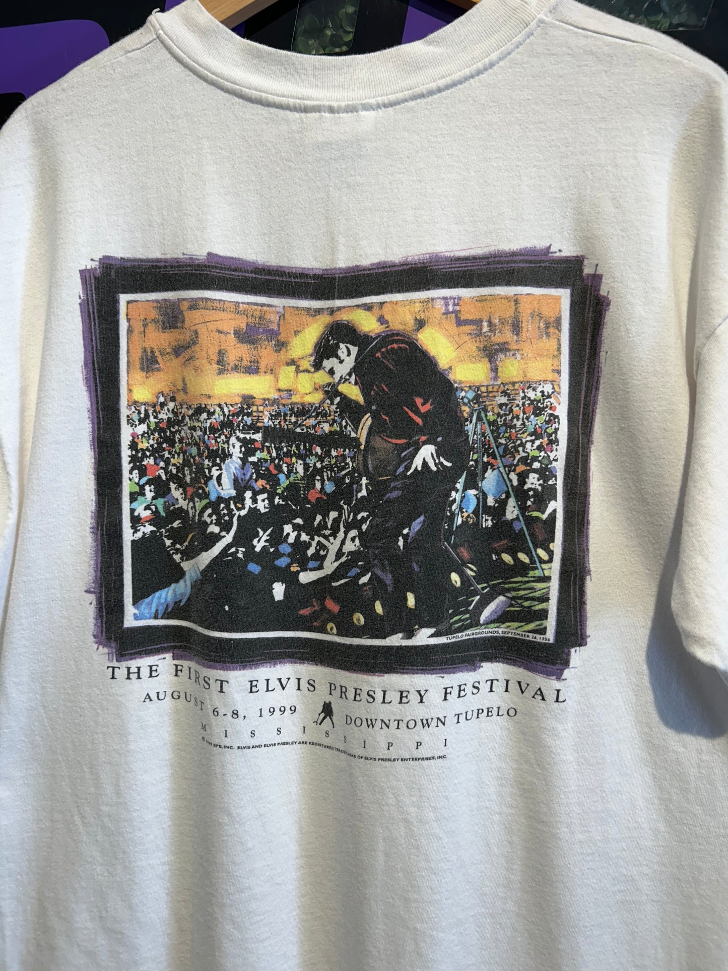 1999 The Elvis Presley Festival T-Shirt. Size Large