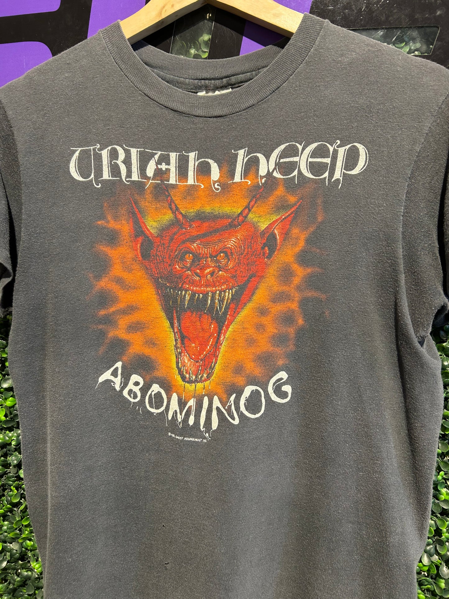 1982 Uriah Heep Abominog Tour T-Shirt. Size S/M
