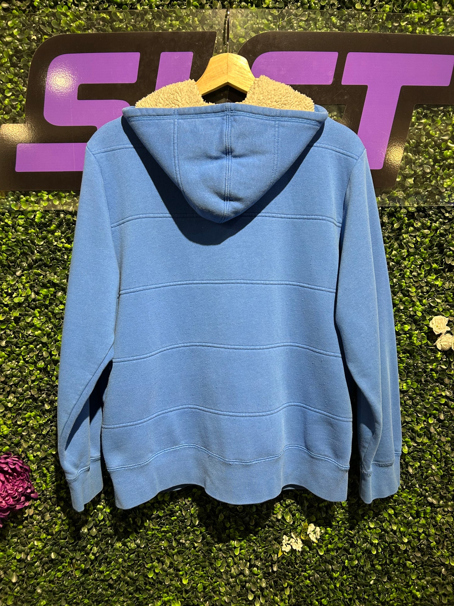 00s North Face Sherpa-Lined Zip-Up Hoodie. Size S/M